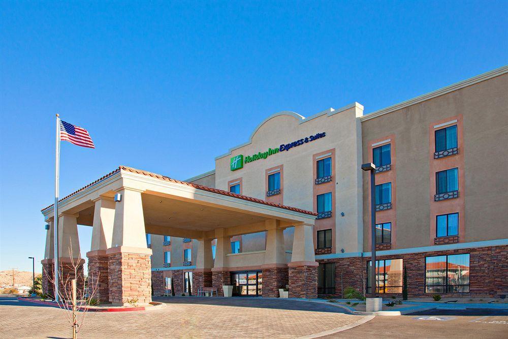 Holiday Inn Express Hotel & Suites Twentynine Palms By Ihg Exterior photo